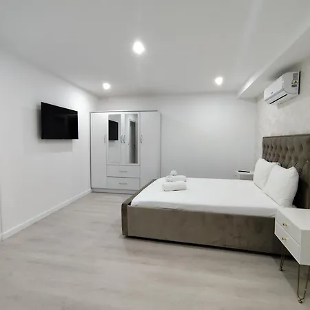 Mediterranean Platinum Апартаменты *